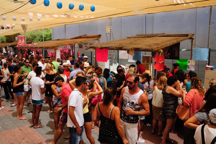 Una veintena de barras dar�n ambiente a la Feria de D�a de Almu��car del 11 al 13 de agosto.
